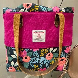 Harris Tweed Floral Wool Tote in Fuchsia